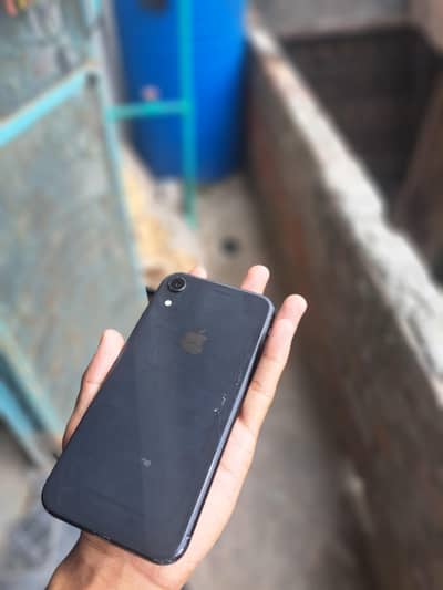 Apple iPhone XR