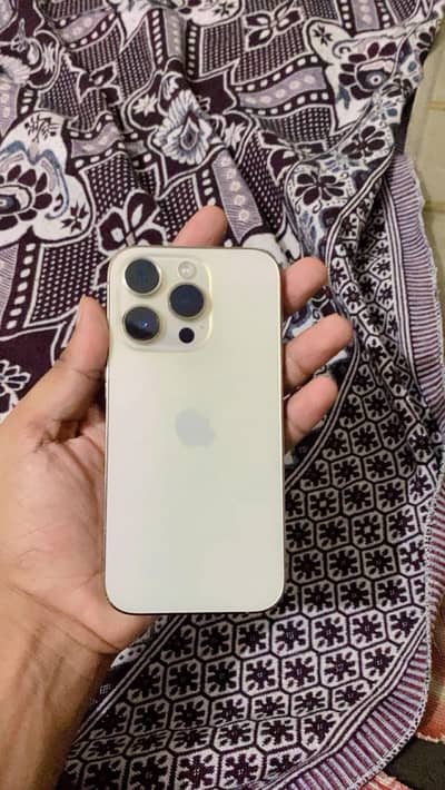 Apple iPhone 14 Pro