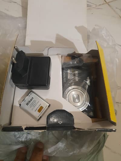 Nikon COOLPIX S2900 digital complet Asscries Box