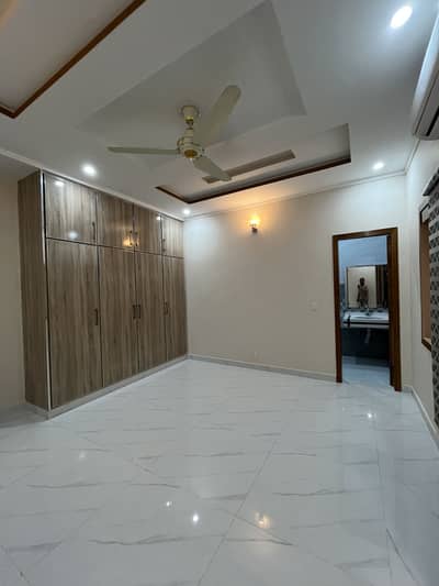 7 Marla Like That Brand New Luxury And Outclass Well Maintained And Outstanding Location House Available For Sale In G-13 Islamabad With All Basic Needs At Reasonable Demand