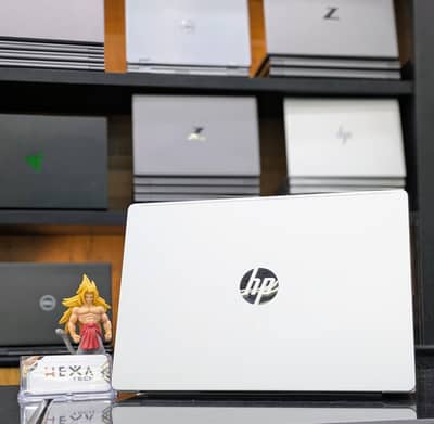 HP OmniBook 5 Laptop 14 | Snapdragon X | OLED Display