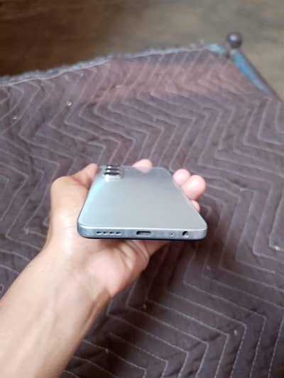 Infinix hot 60i