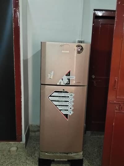 Kenwood. fridge.