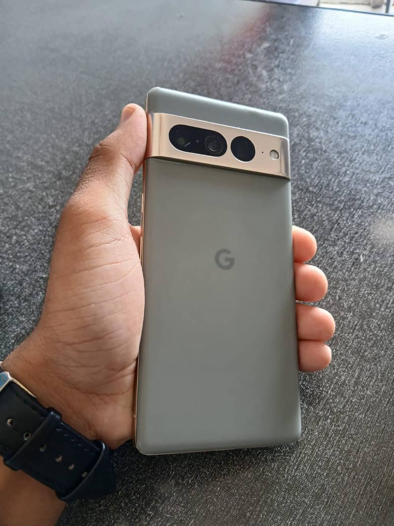 Google Pixel 7 Pro 2