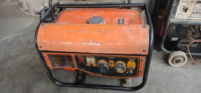 Portable Petrol & Gas Generator in Best Condition