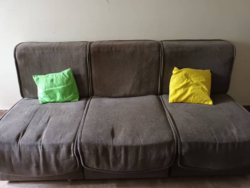 4 Single Seater Sofas – Used, Good Condition 0
