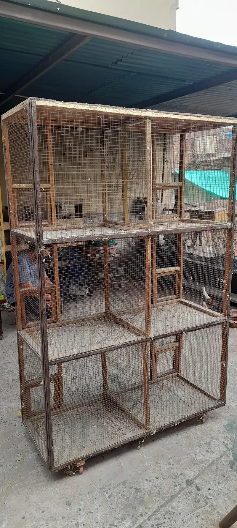 Wood cage — photo 3
