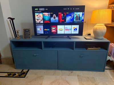 TV console/trolley