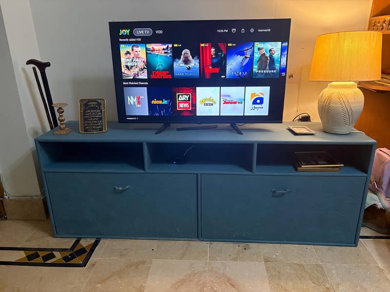 TV console/trolley 0