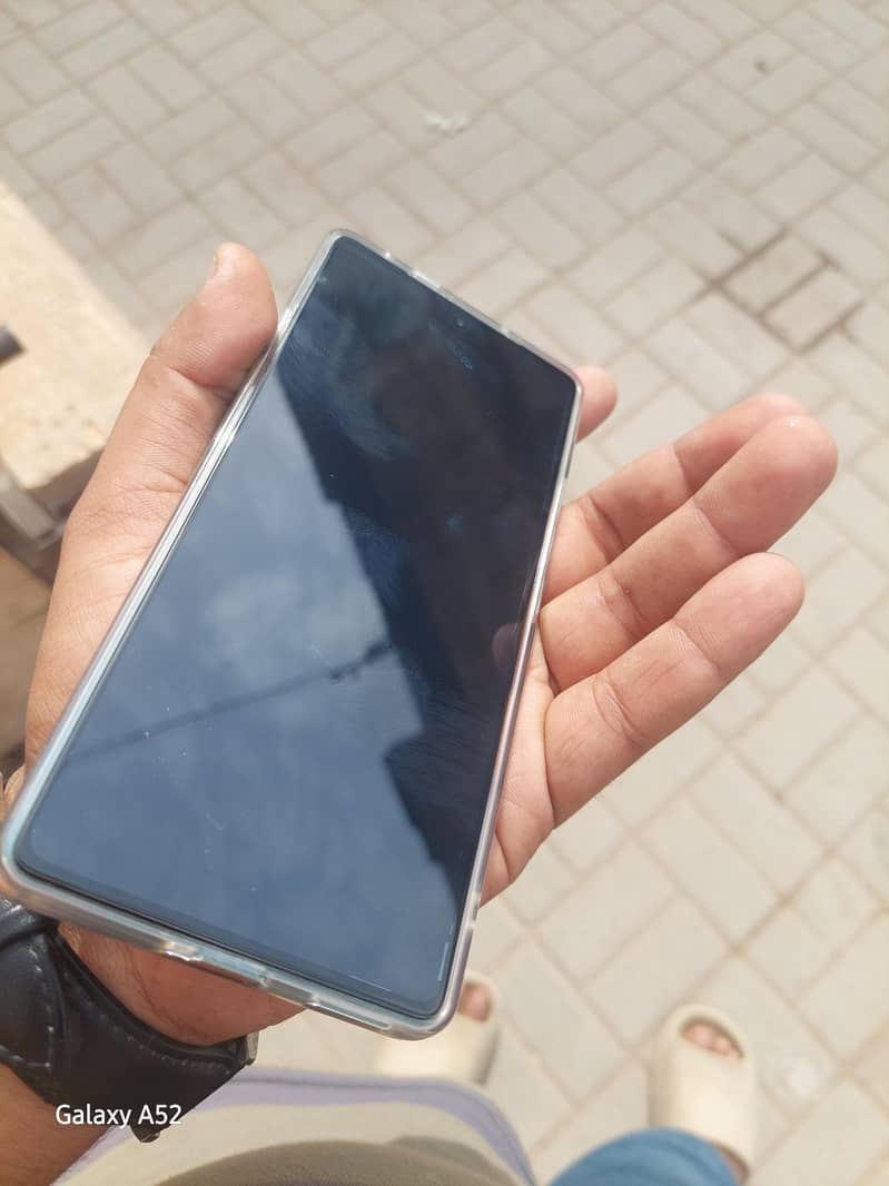 Tecno CAMON 40 1