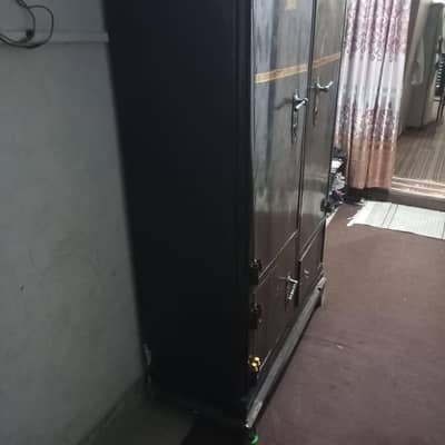 sale almari