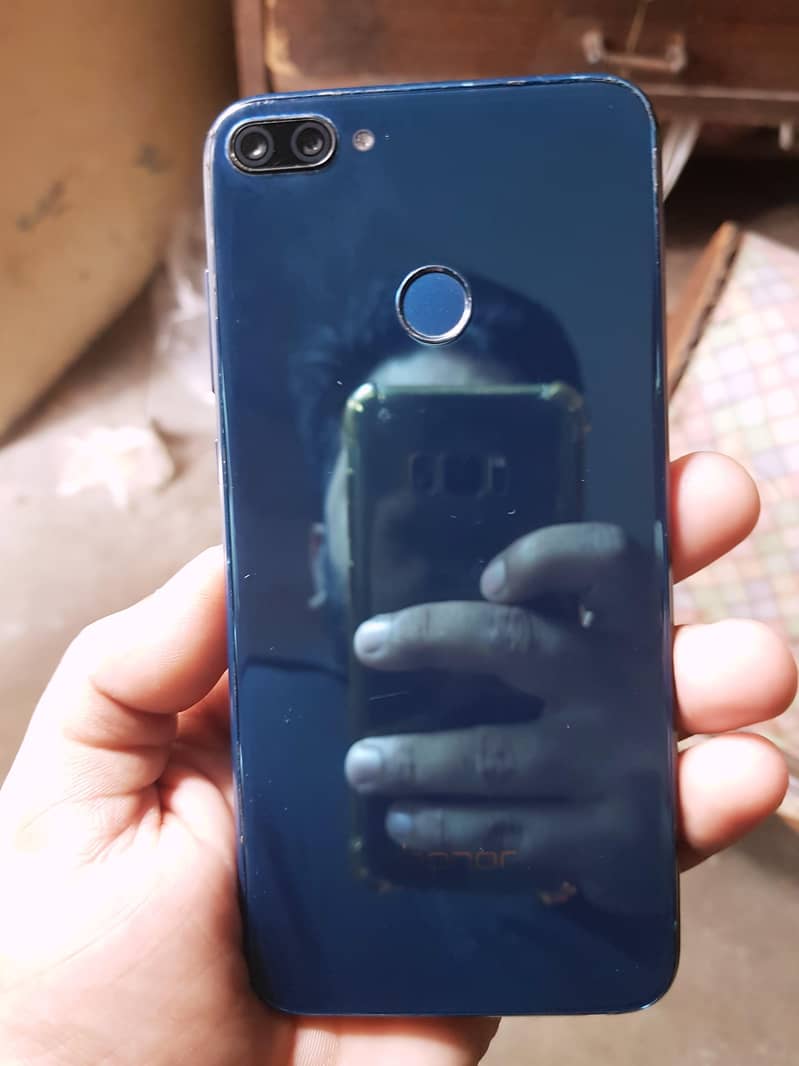 Honor 9C 4