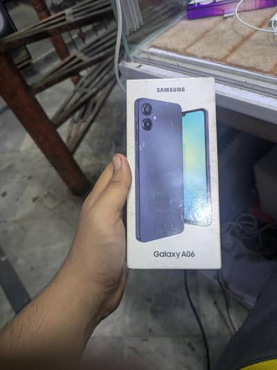 Samsung Mobile A06