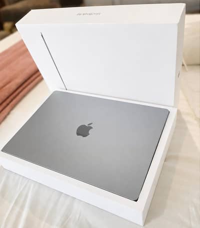 Apple MacBook Air M3  15"