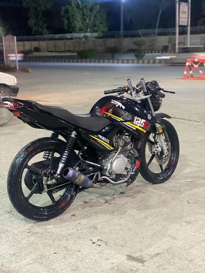YBR 125 G