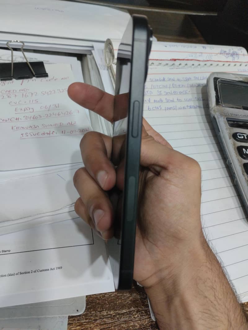 Apple iPhone 15 1