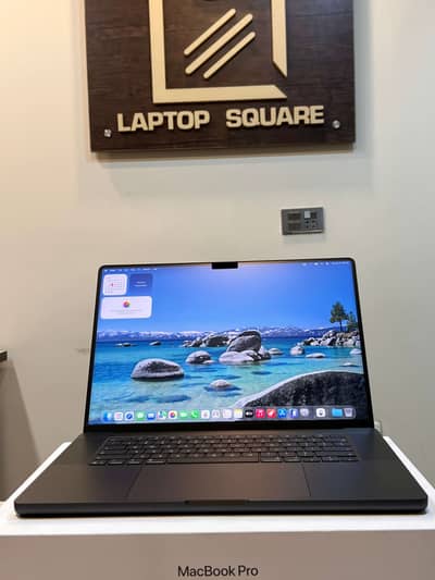 Apple MacBook M4 pro 2024 16 inch 24GB RAM 512GB SSD Space Black