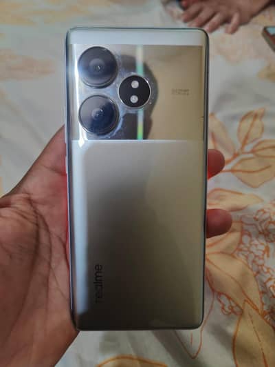 Realme GT Neo6 SE