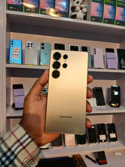 Samsung Mobile S25 Ultra 12Gb 256Gb ( Pta Approved) Waterpack 10/10