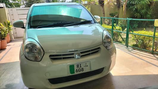 Daihatsu Boon 2012