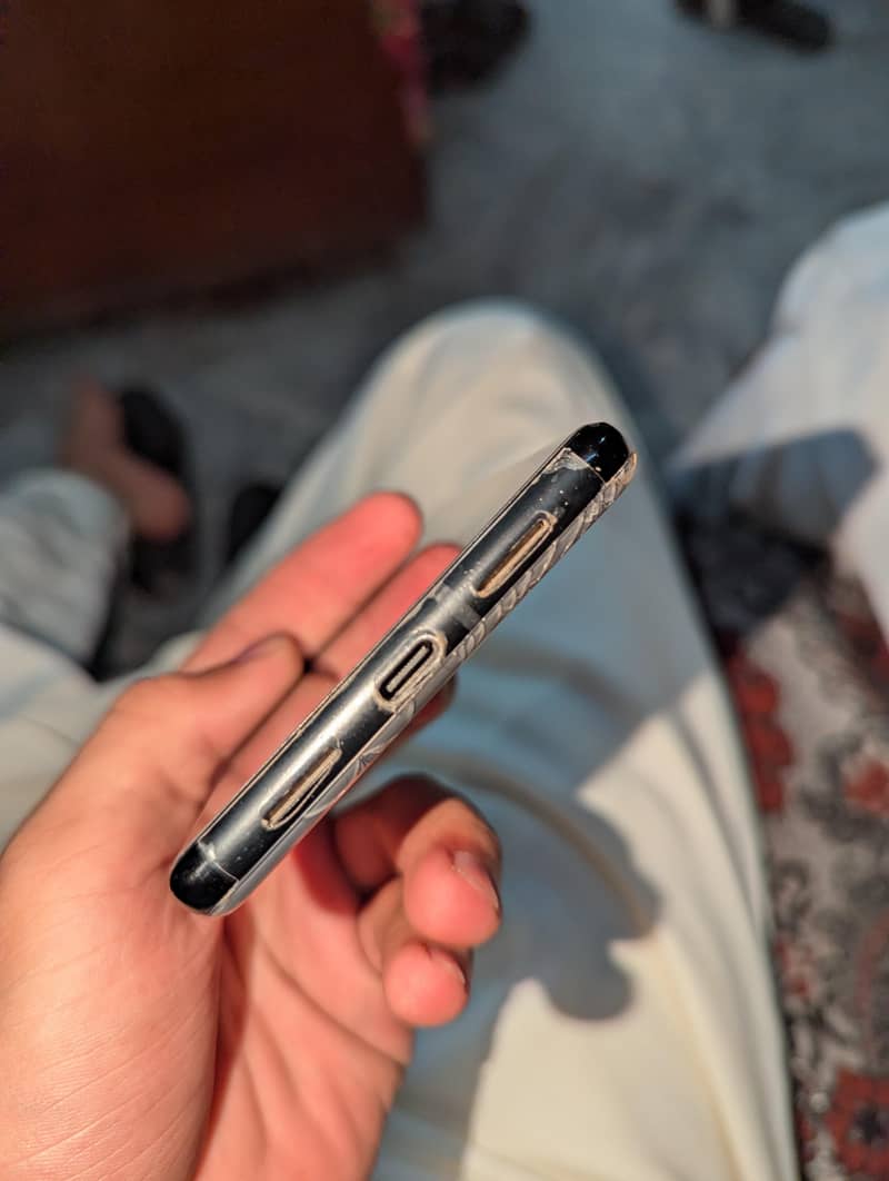 Google Pixel 6 Pro 2