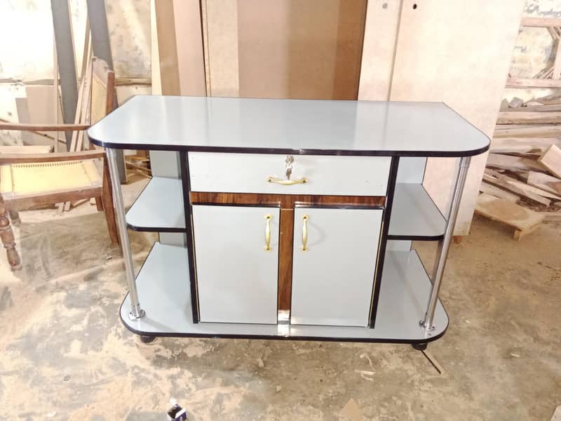 Istry Table new design 1