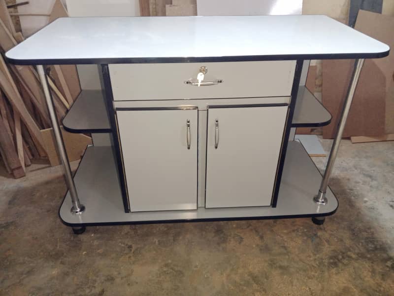 Istry Table new design 2