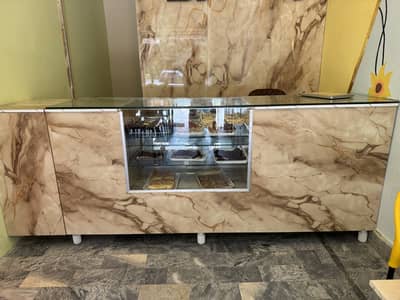 Display and cash counter