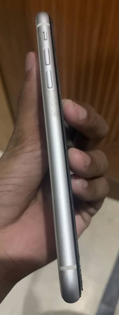 Apple iPhone XR