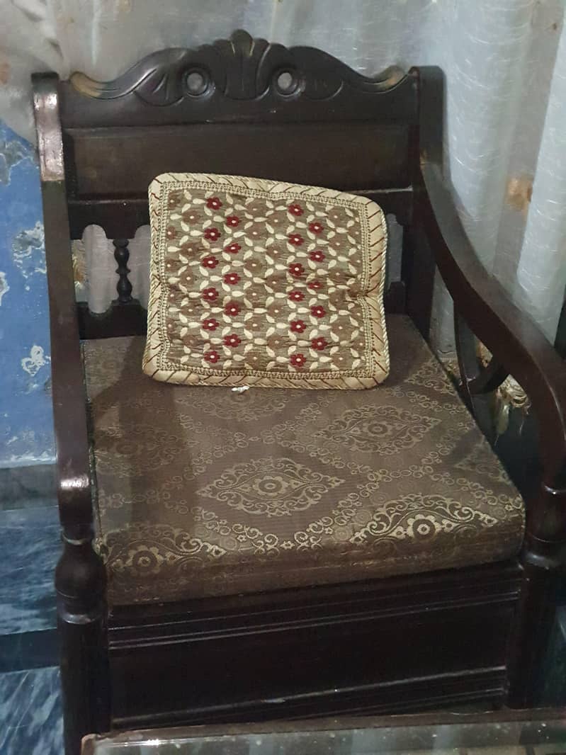 Sofa set and with table 1