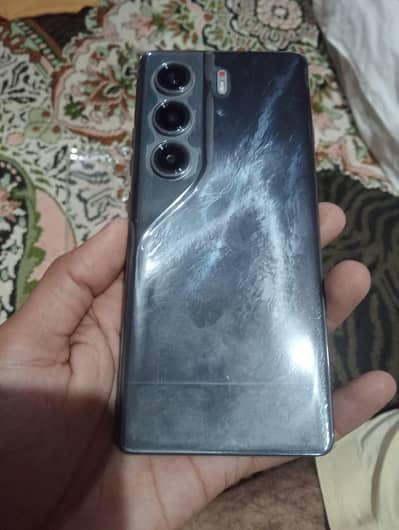 Tecno CAMON 40 Pro