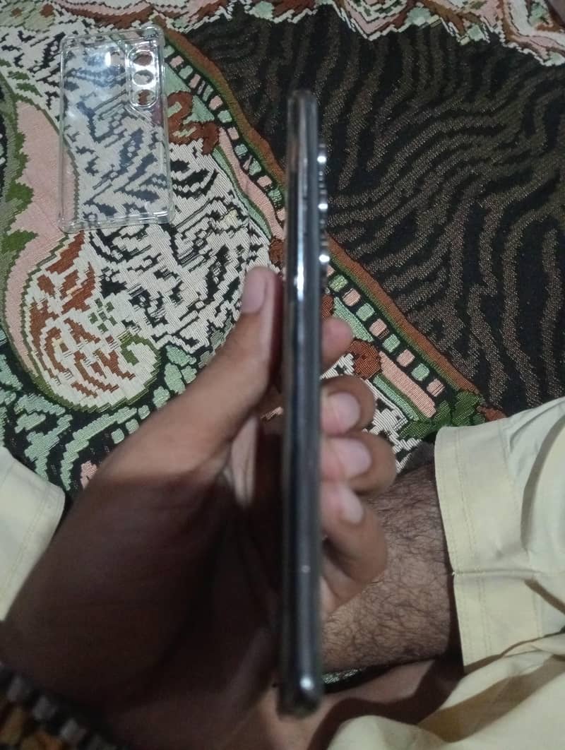 Tecno CAMON 40 Pro 2
