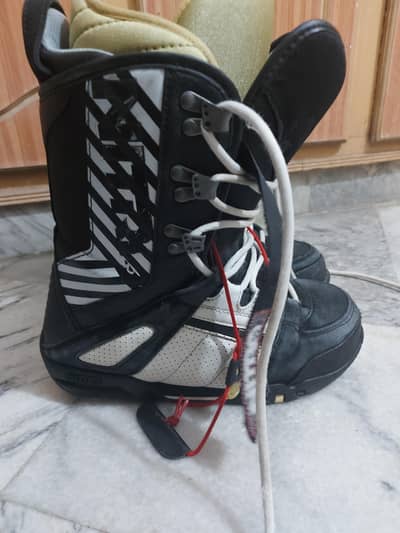 NITRO USA ORIGINAL SNOW SHEOS 42
