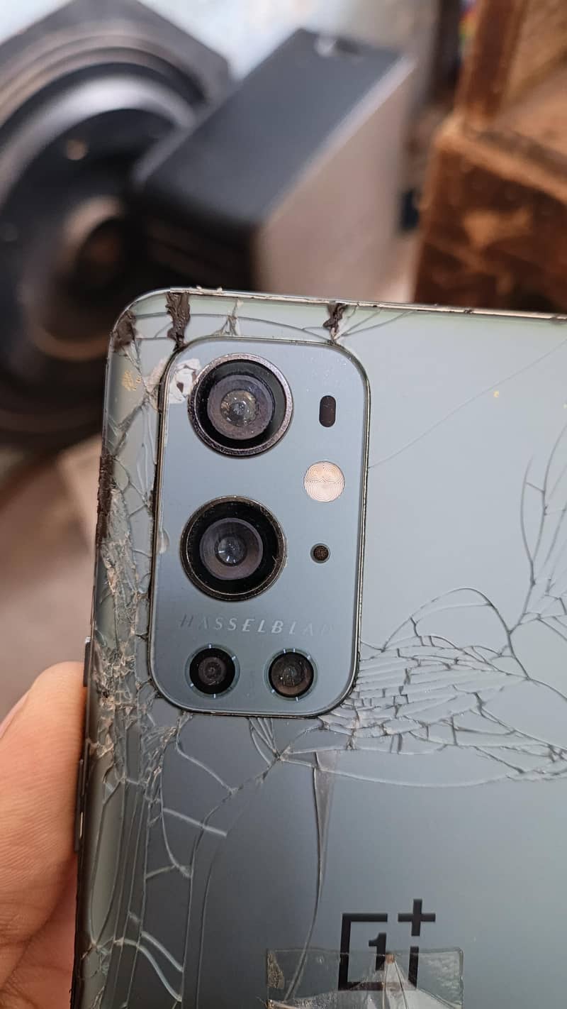 OnePlus 9 pro 2