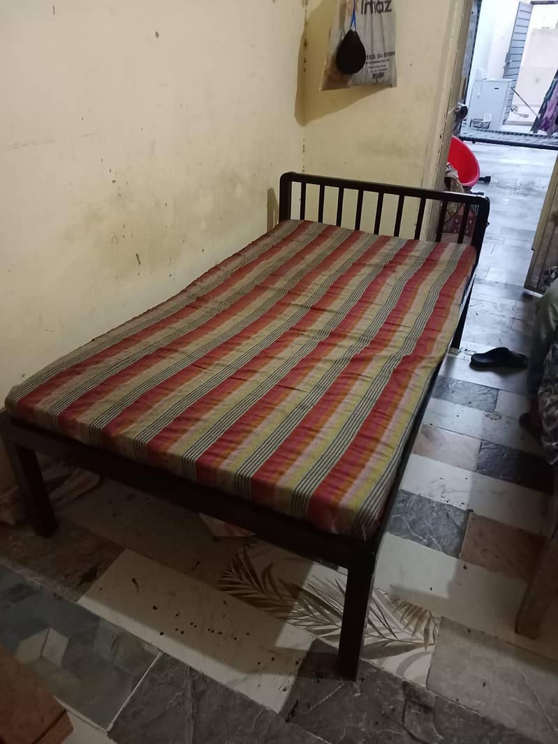 Single Bed 2