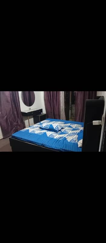 BY BIRT COMMERCIAL PORTION FOR SALE IN SECTOR 5A4 2BED DD CORNER WEST OPEN