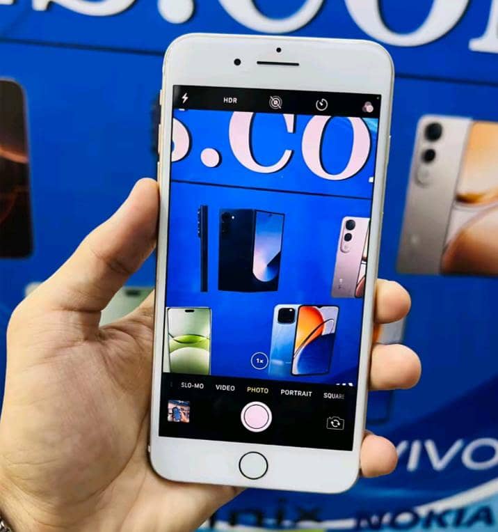 Apple iPhone 7 Plus 1