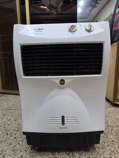 Super Asia ECM 4000 Heat Hunter Room Cooler