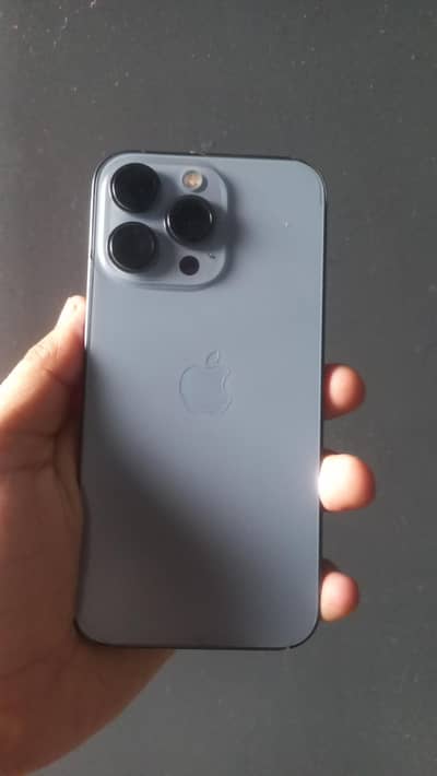 Apple iPhone 13 Pro