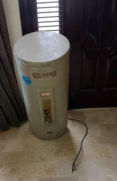 i-Zone Electric Water Heater Up For Sale