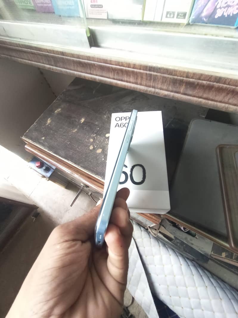 OPPO A60 3