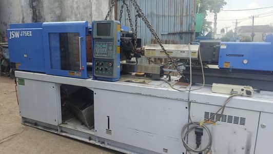 JSW E2 75 ton injection moulding Machine