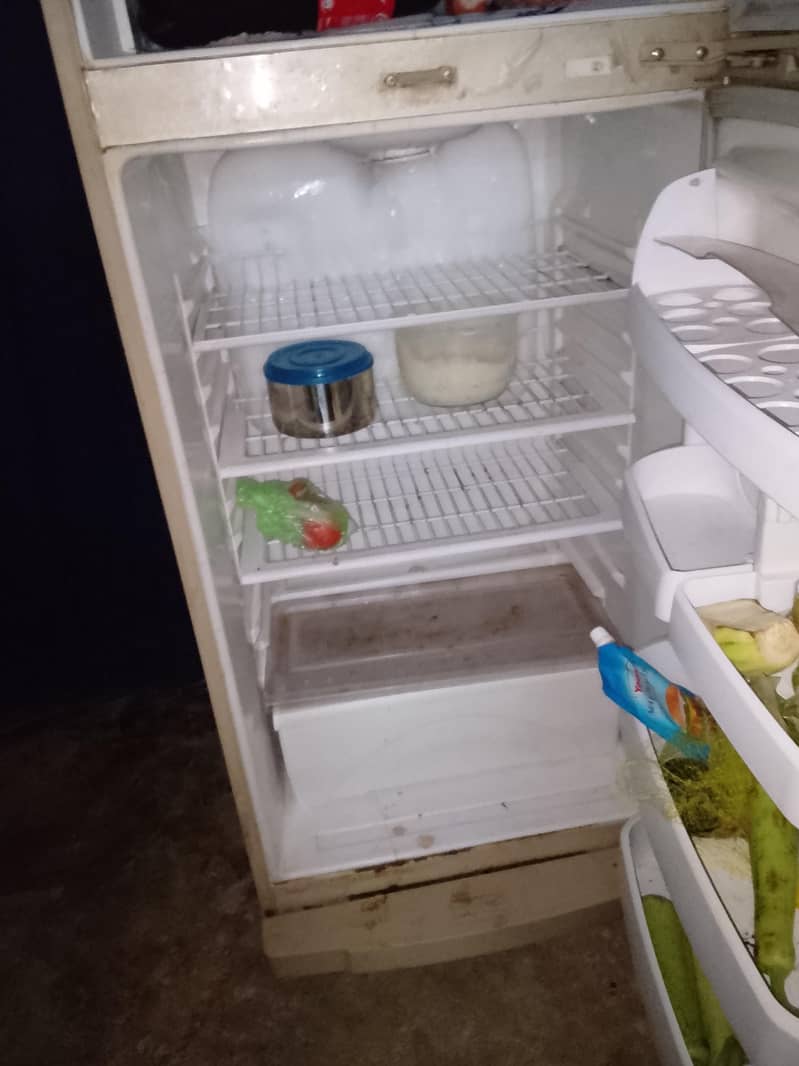 Dawlance Fridge 4