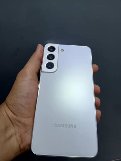 Samsung Mobile S22