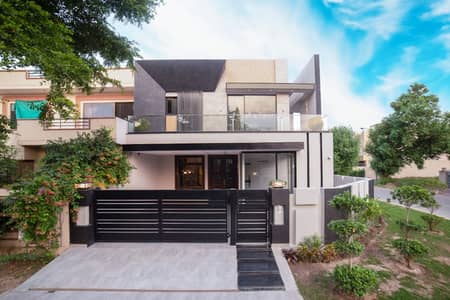 8.5 MARLA LIKE BRAND NEW FULLY FURNISHED MODERN DESIGNER HOUSE FOR SALE AT DHA PHASE 5