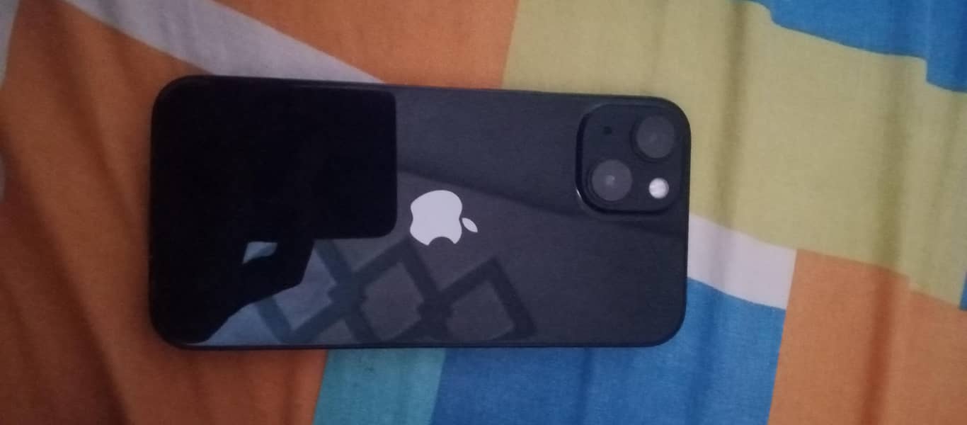 Apple iPhone 13 0