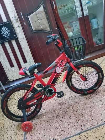 16 number children cycle in good condition