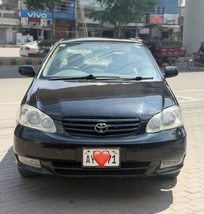Toyota Corolla SE saloon 2003