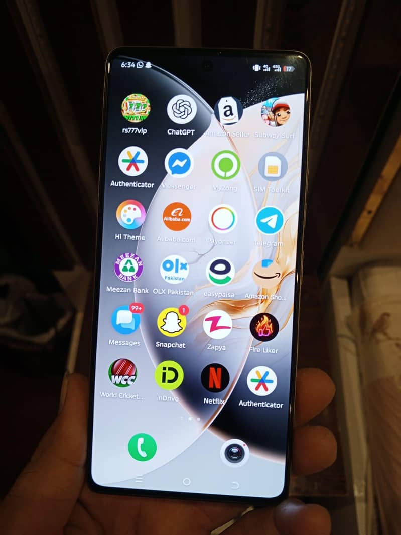 Tecno CAMON 30 1