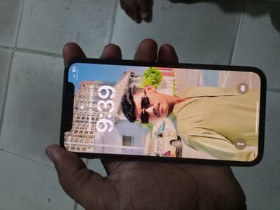 iPhone X pta approved